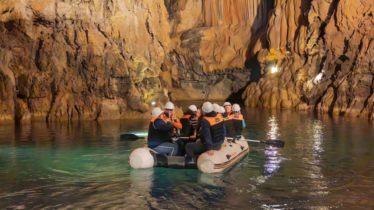 Alanya Altınbeşik Mağarası
