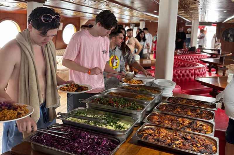 Antalya Köpük Partisi Ve Gece Tekne Turu